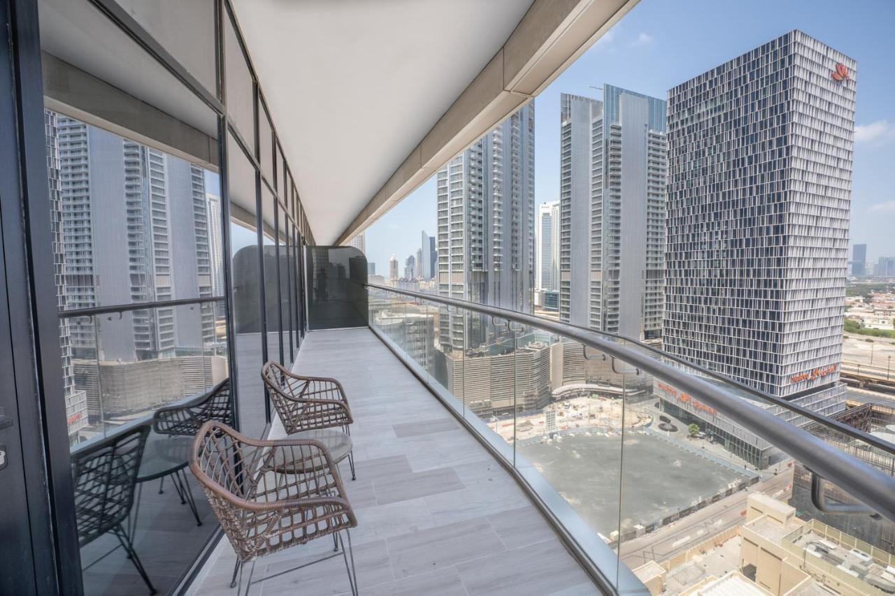 Fam Living - Rp Heights - 3 Mins Walk To Burj Khalifa & Dubai Mall Downtown Dubai Buitenkant foto