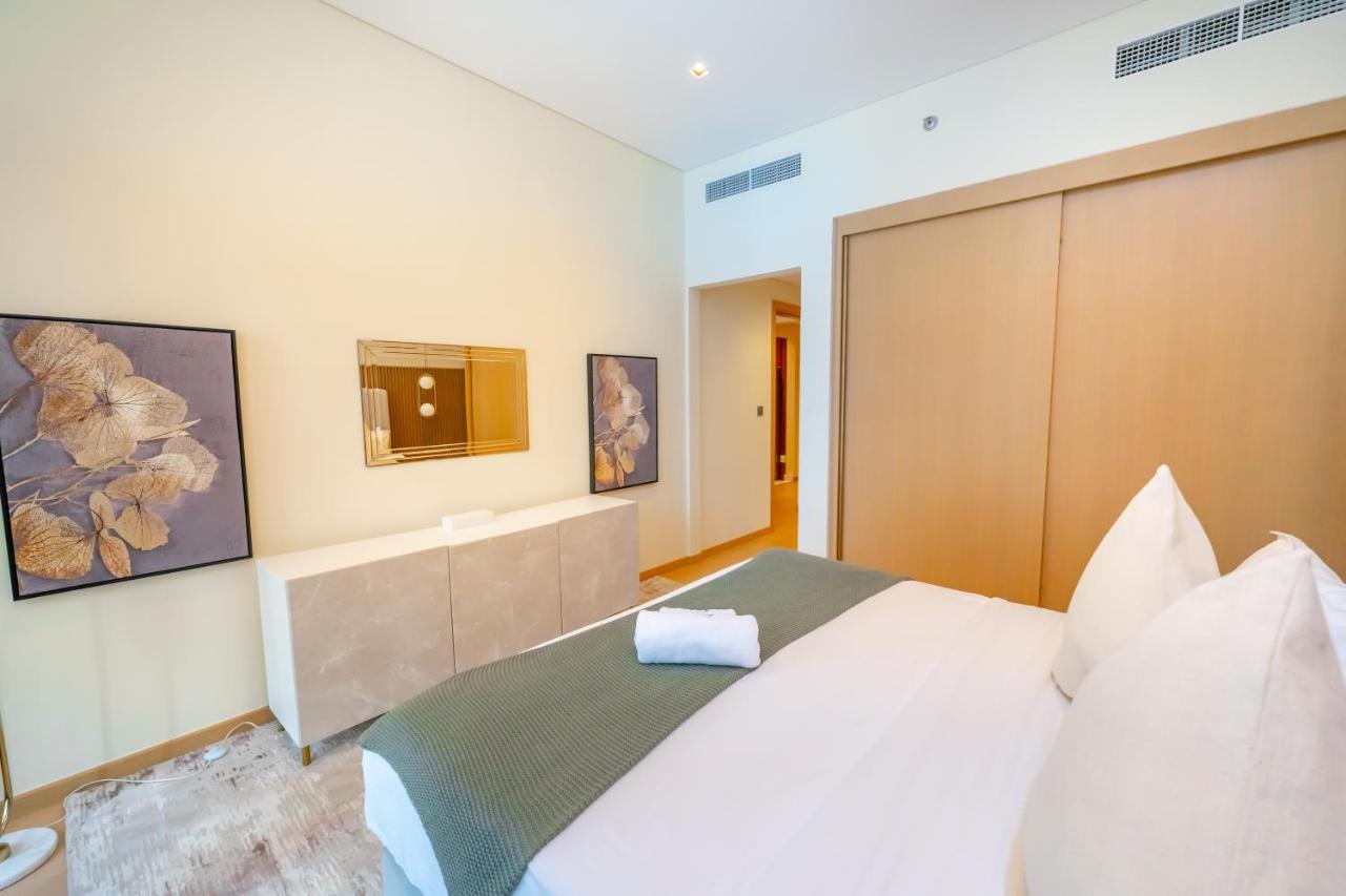 Fam Living - Rp Heights - 3 Mins Walk To Burj Khalifa & Dubai Mall Downtown Dubai Buitenkant foto
